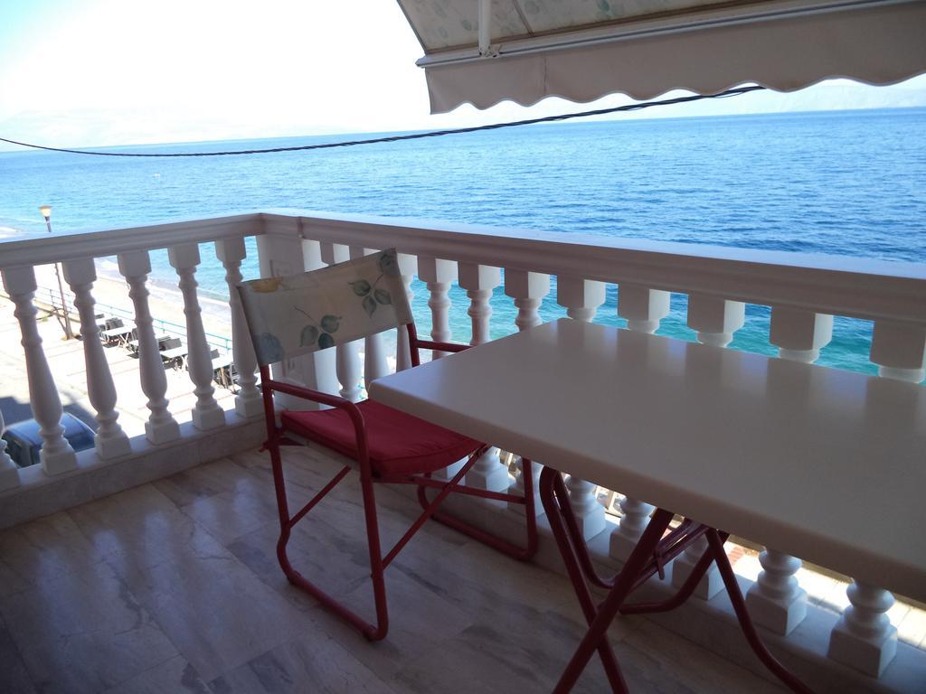 Antonios Rooms อากราตา ภายนอก รูปภาพ